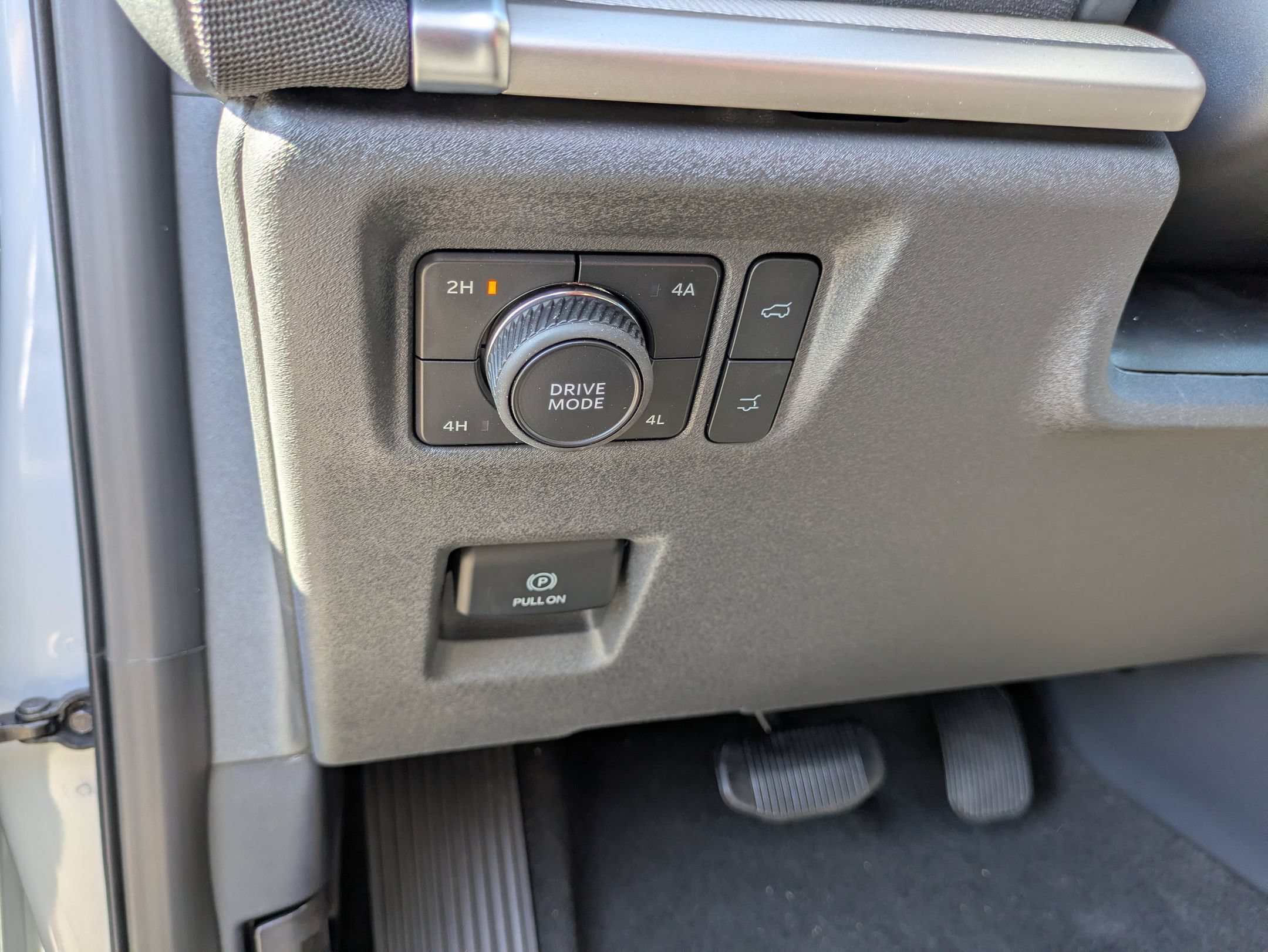 Certified 2026 Ford Expedition Active AWD/4WD image 17
