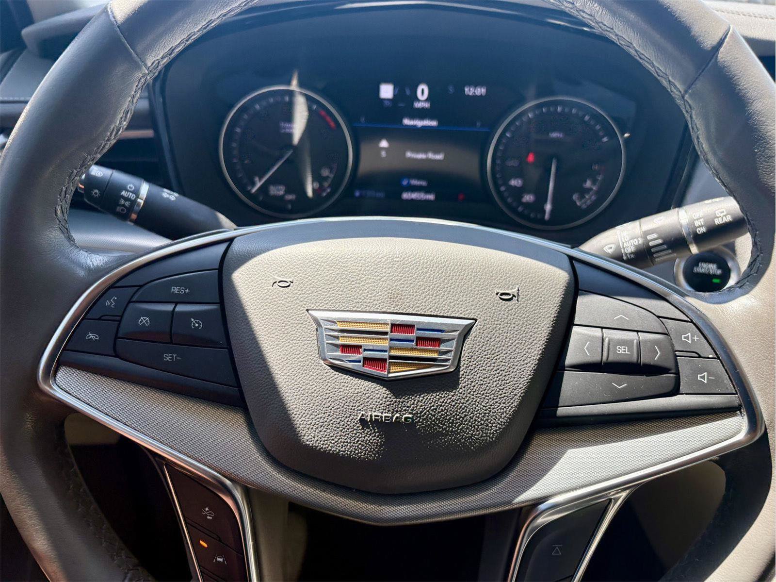 Used 2023 Cadillac XT5 Premium Luxury w/ Technology Package FWD image 21