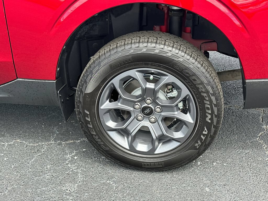 Certified 2025 Ford Maverick XLT w/ XLT Luxury Package AWD/4WD image 19