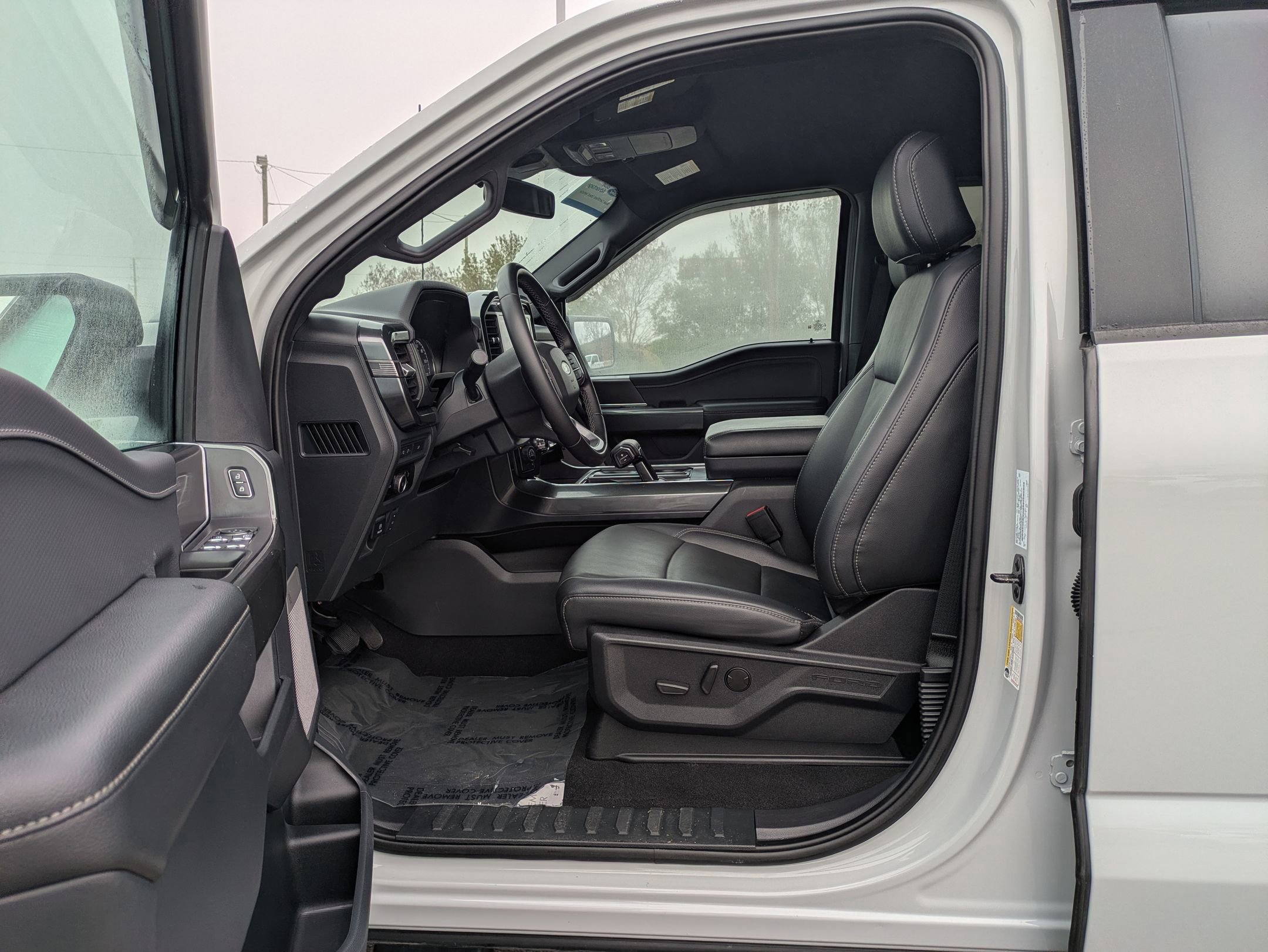 Certified 2023 Ford F150 XLT w/ Equipment Group 302A High image 15