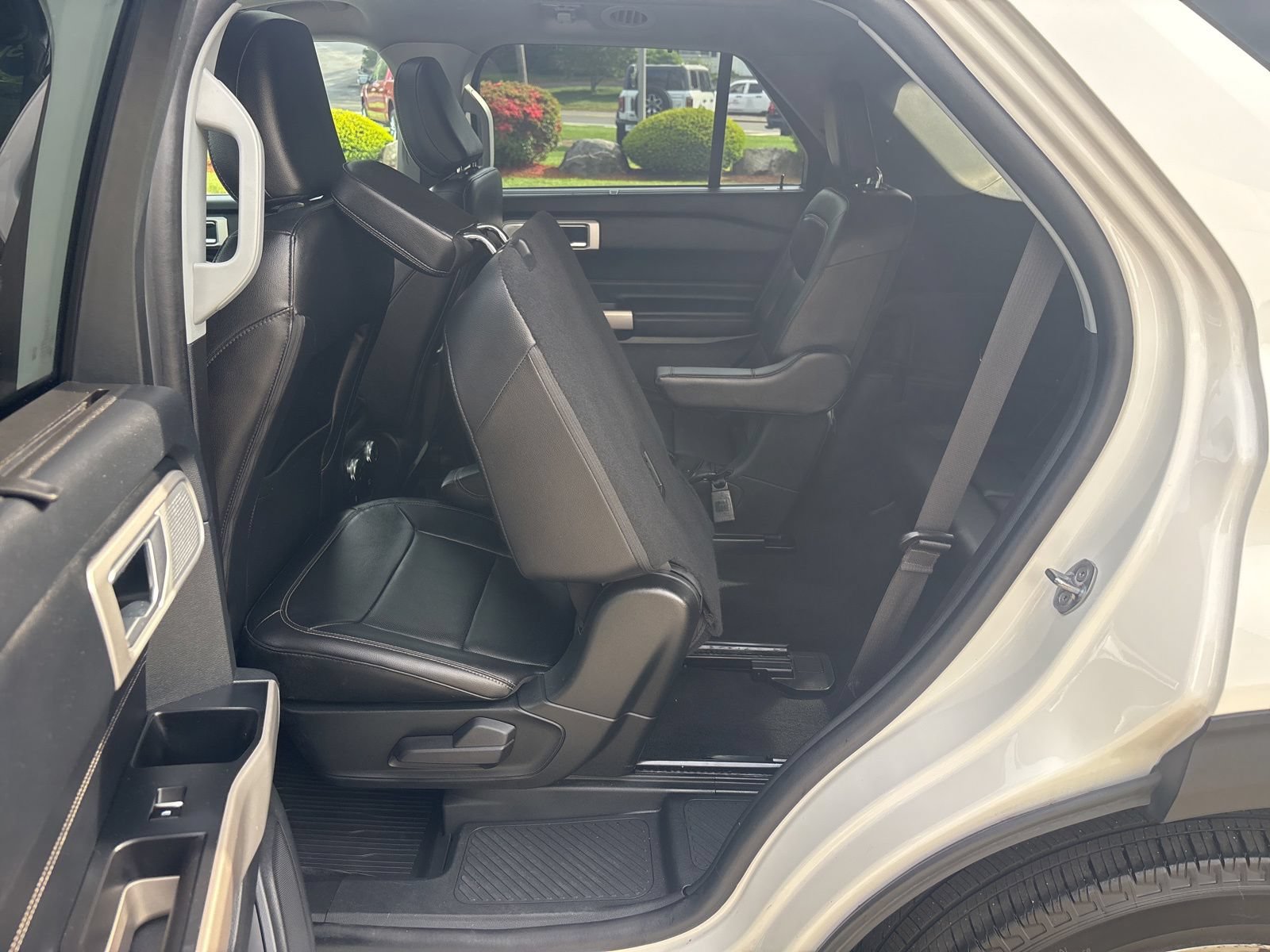 Certified 2023 Ford Explorer Limited w/ Limited Technology Package AWD/4WD image 43