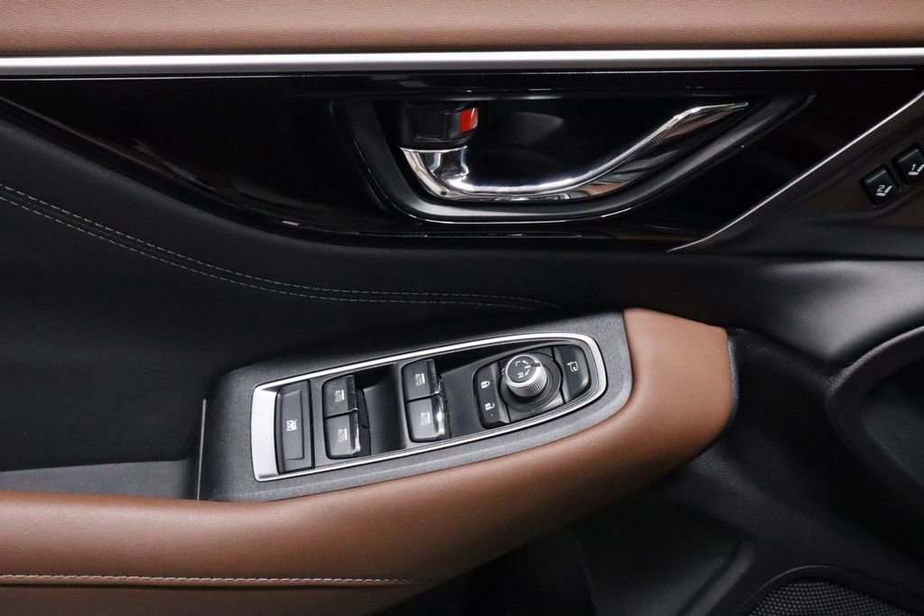 Used 2023 Subaru Outback Touring XT AWD/4WD image 24