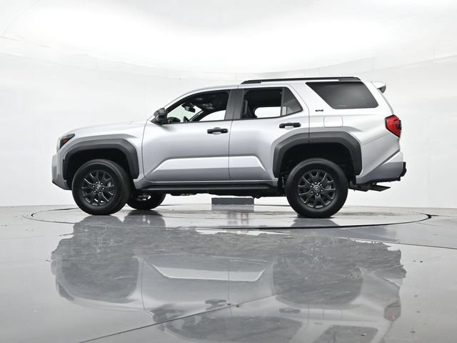 Used 2025 Toyota 4Runner SR5 AWD/4WD image 40