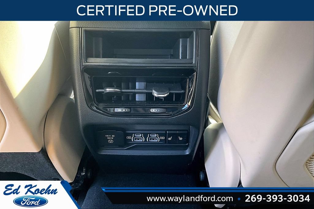 Used 2024 Jeep Grand Cherokee Limited AWD/4WD image 33