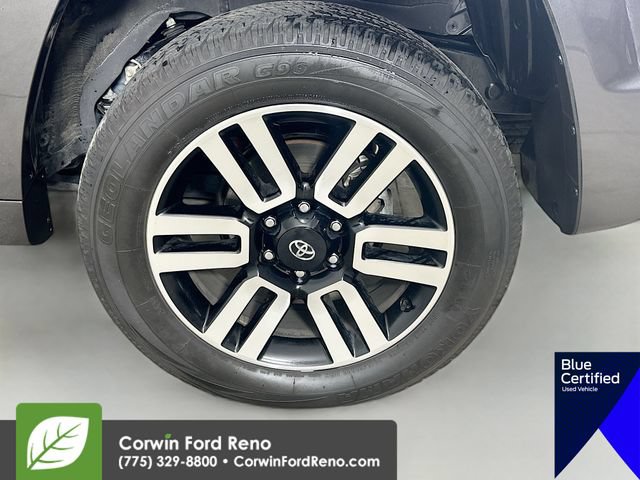 Used 2023 Toyota 4Runner Limited AWD/4WD image 39