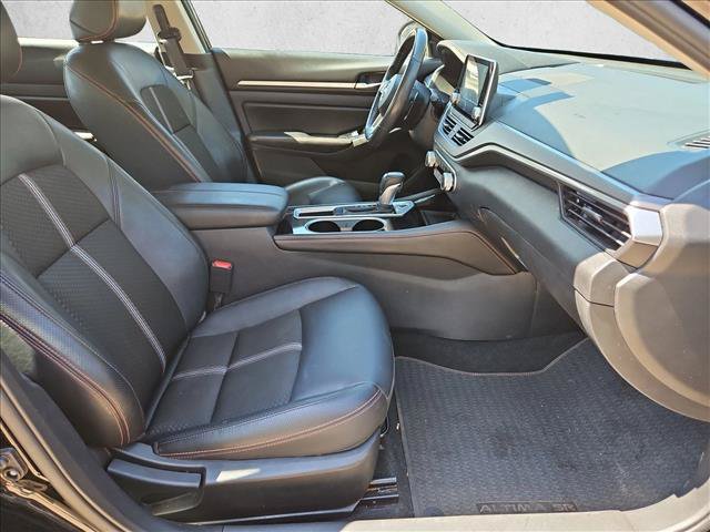 Used 2025 Nissan Altima 2.5 SR FWD image 19