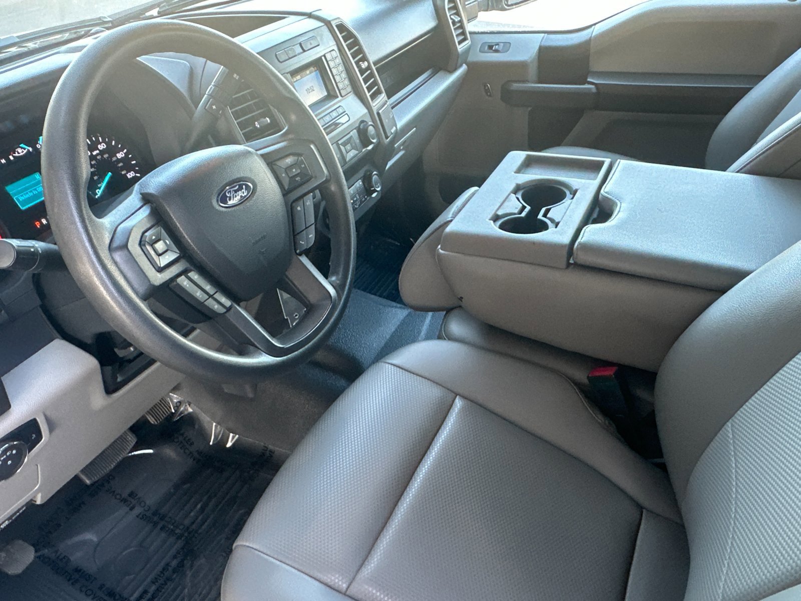 Certified 2022 Ford F350 XL w/ Power Equipment Group image 11