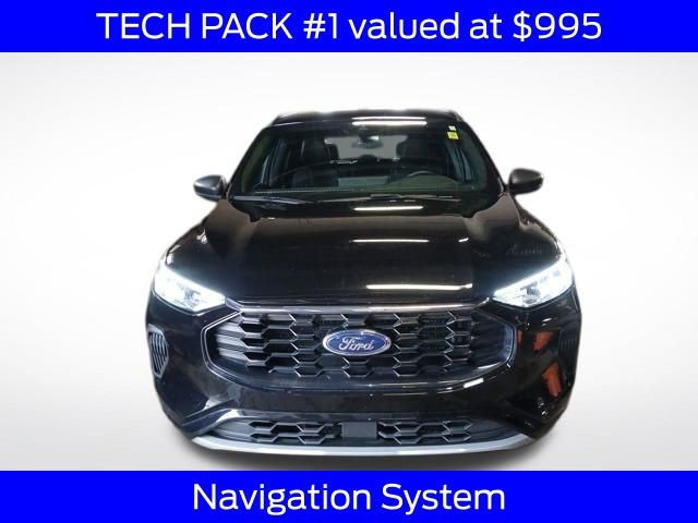Certified 2024 Ford Escape ST-Line w/ Tech Pack #1 AWD/4WD image 3