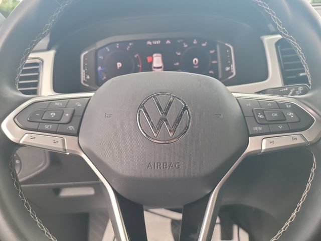 Used 2023 Volkswagen Atlas Cross Sport SEL AWD/4WD image 13