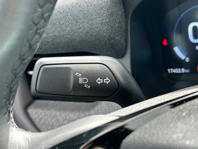 Certified 2026 Ford Explorer Platinum RWD image 27