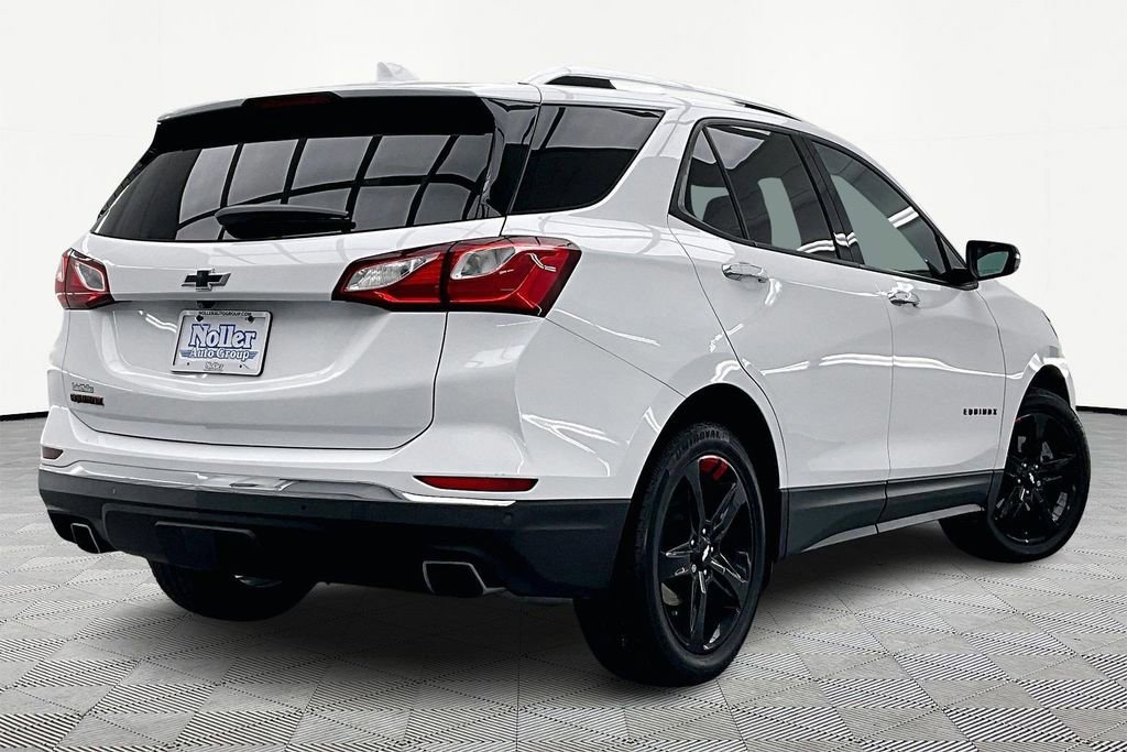 Used 2020 Chevrolet Equinox Premier w/ Premier Redline Edition image 4
