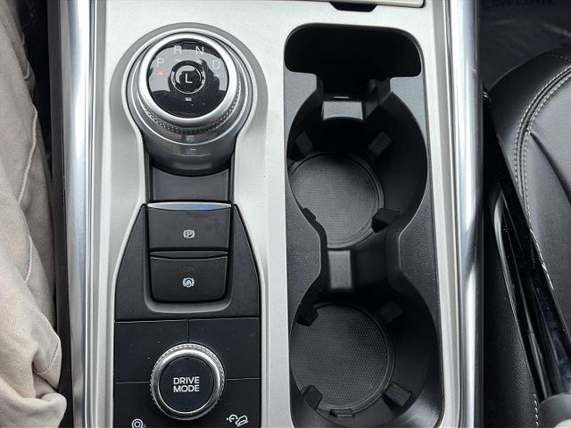 Certified 2022 Ford Explorer XLT w/ Equipment Group 202A image 31