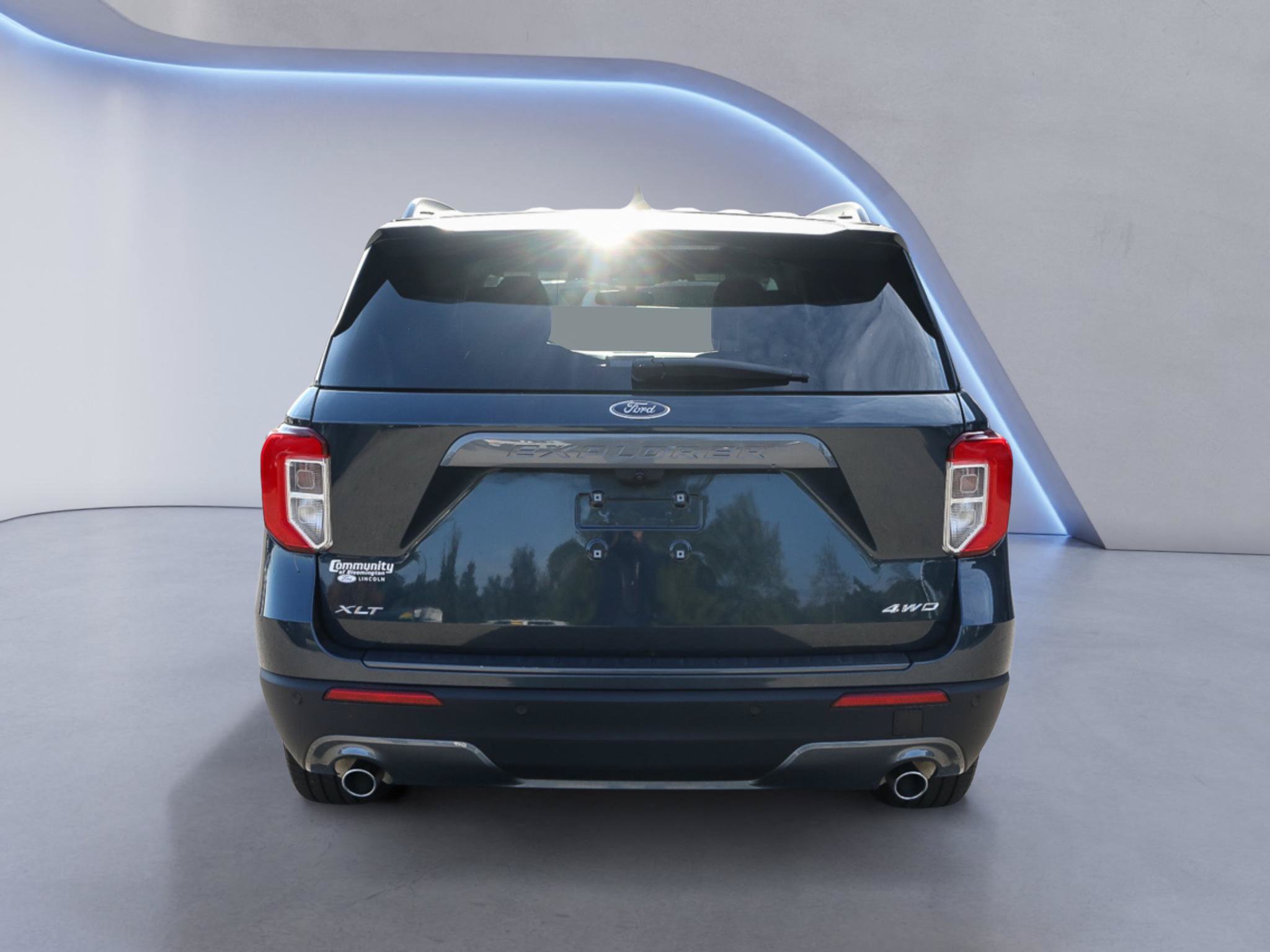 Certified 2023 Ford Explorer XLT w/ Equipment Group 202A AWD/4WD image 6