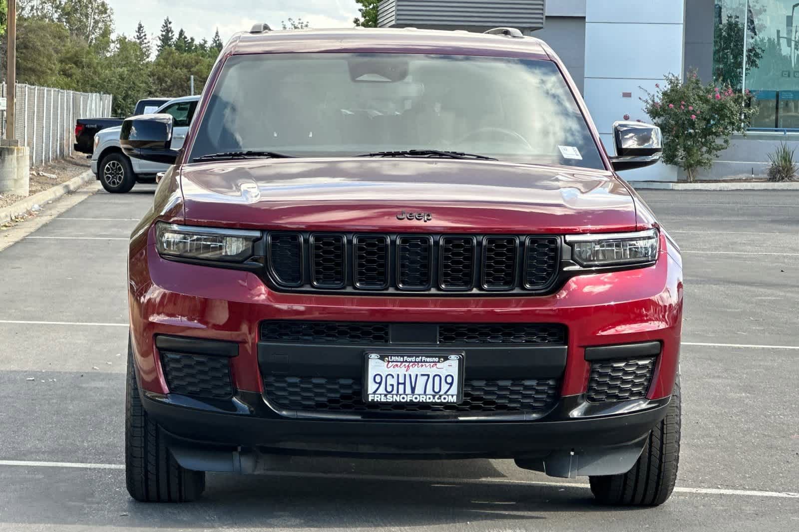 Used 2021 Jeep Grand Cherokee L Laredo RWD image 11