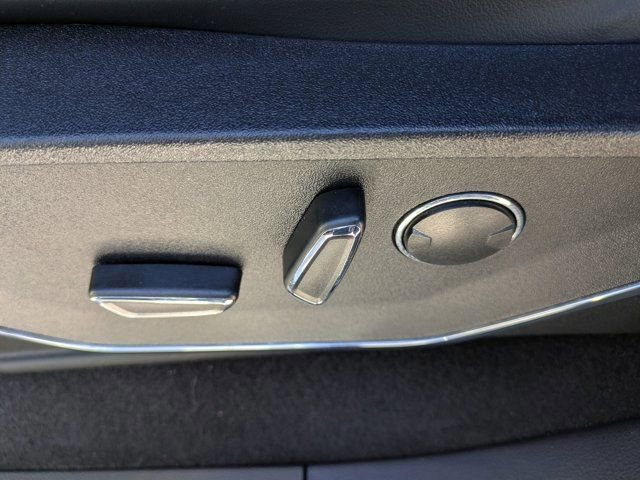 Certified 2023 Ford F150 Platinum w/ Equipment Group 701A High image 21