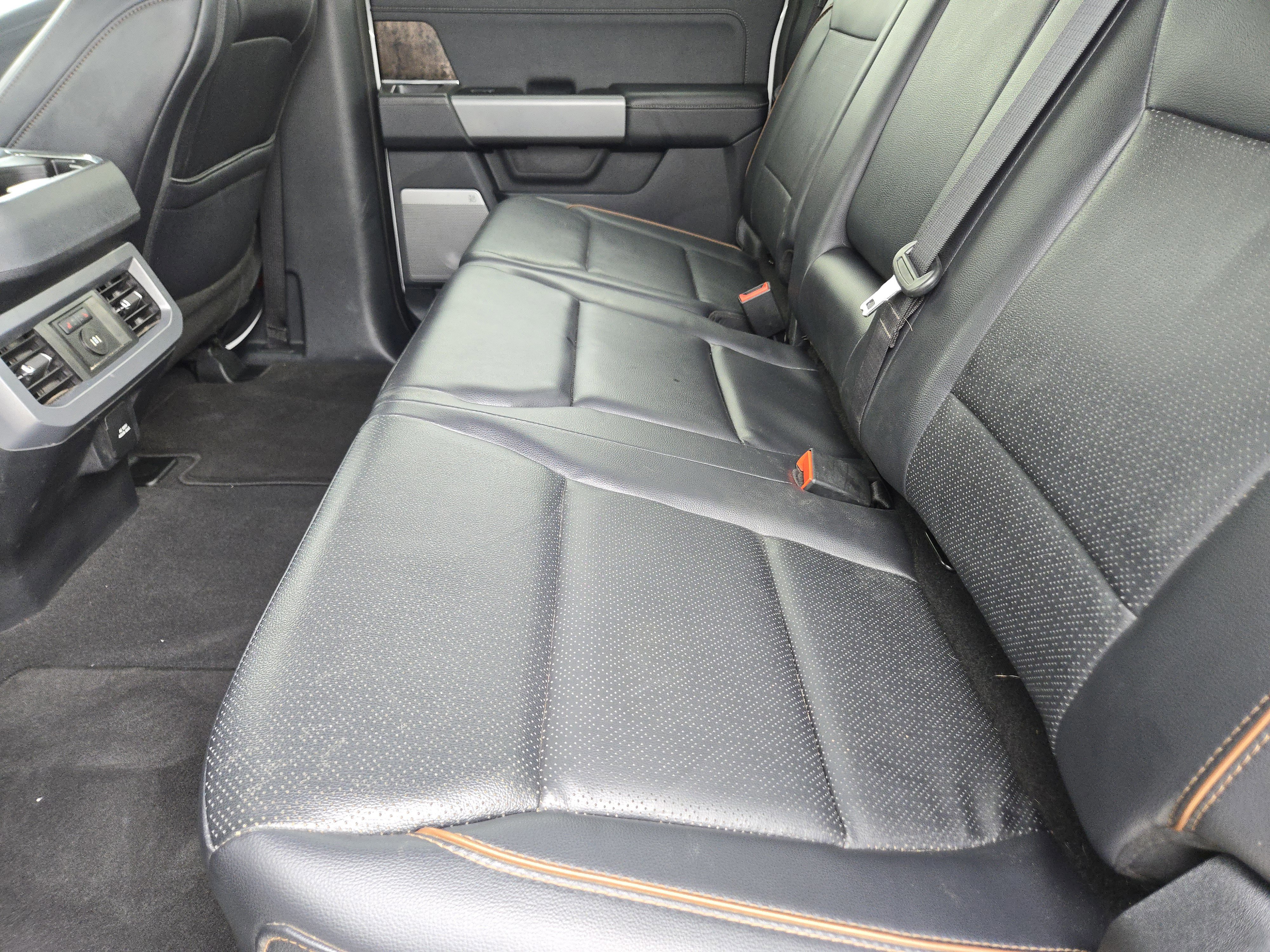 Certified 2025 Ford F250 Lariat w/ Chrome Package AWD/4WD image 28