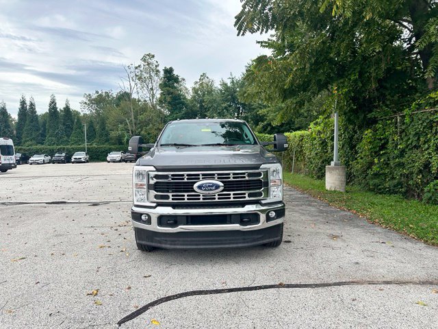Certified 2025 Ford F350 XLT w/ 360-Degree Camera Package AWD/4WD image 2
