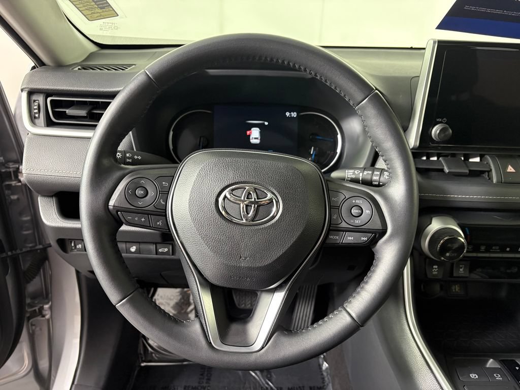 Used 2024 Toyota RAV4 XLE w/ Convenience Package AWD/4WD image 16