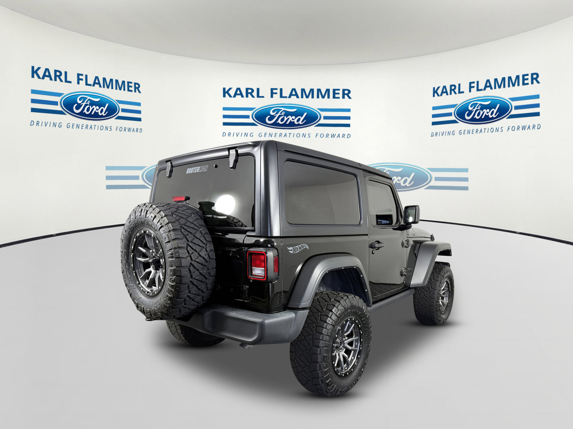 Used 2022 Jeep Wrangler Sport S image 3