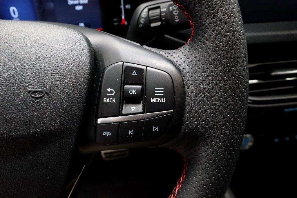 Certified 2023 Ford Escape ST-Line w/ Tech Pack #1 image 30