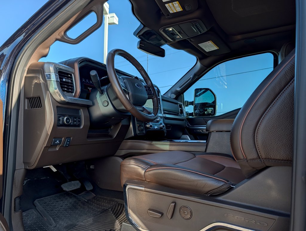 Certified 2025 Ford F250 King Ranch AWD/4WD image 24