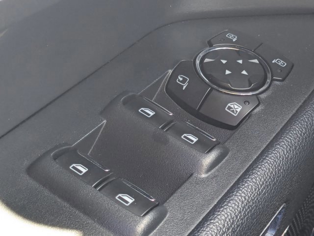 Certified 2024 Ford Expedition XLT image 27