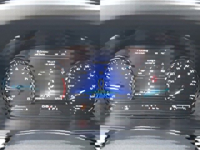 Certified 2021 Ford Explorer XLT w/ Equipment Group 202A image 17