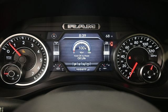 Used 2019 RAM 1500 Laramie AWD/4WD image 9