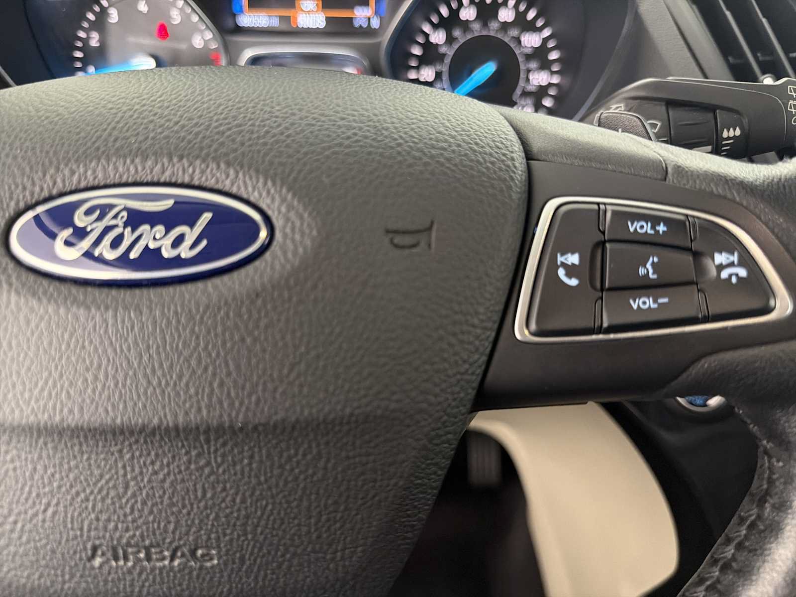Certified 2017 Ford Escape Titanium w/ Equipment Group 301A FWD image 32