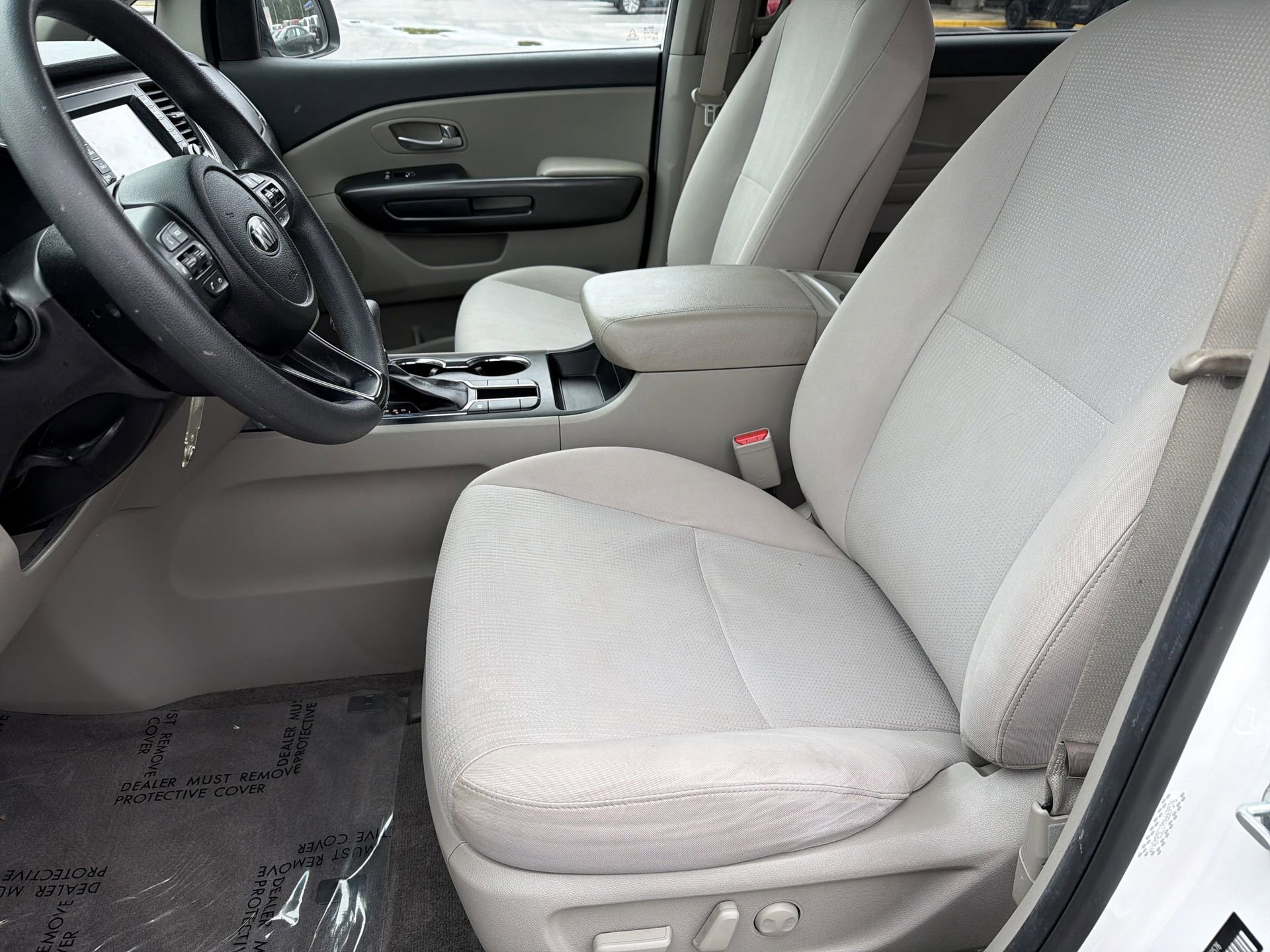 Used 2021 Kia Sedona LX image 23