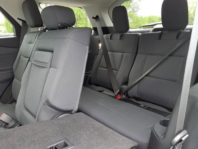 Certified 2025 Ford Explorer Active AWD/4WD image 21