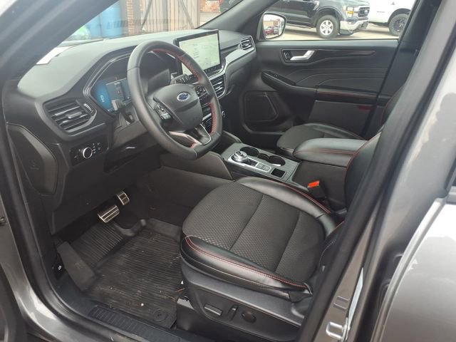 Certified 2024 Ford Escape ST-Line w/ Tech Pack #1 image 16