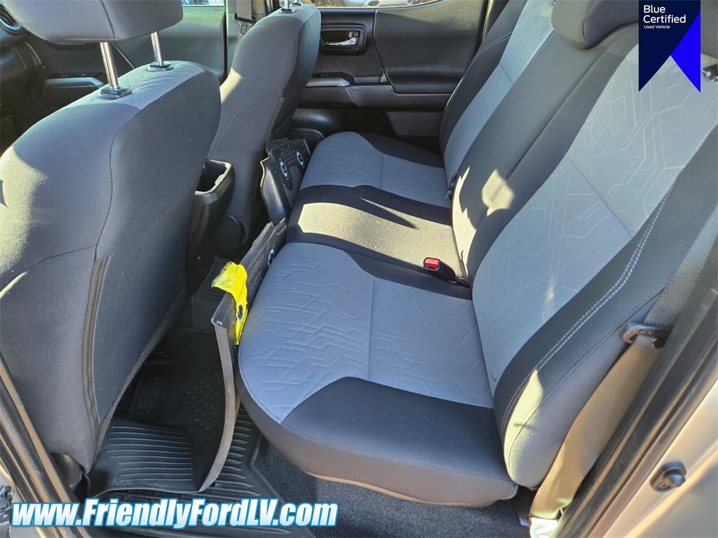 Used 2023 Toyota Tacoma TRD Sport image 11