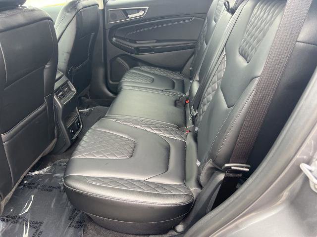 Certified 2024 Ford Edge Titanium image 30