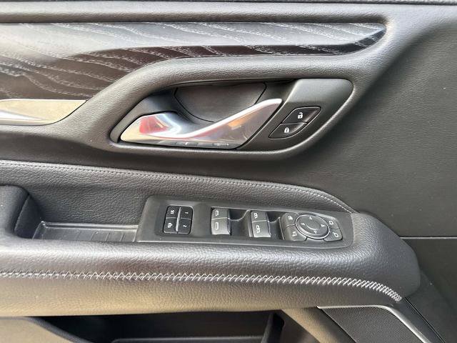 Used 2023 GMC Yukon XL Denali RWD image 23