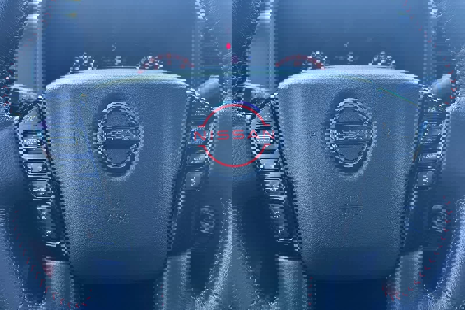 Used 2023 Nissan Frontier PRO-4X w/ Pro-4X Premium Package image 22