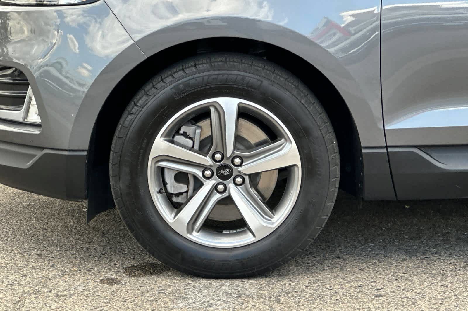 Certified 2024 Ford Edge SEL w/ Convenience Package AWD/4WD image 27
