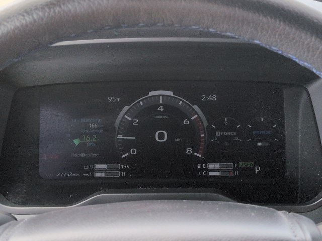 Used 2025 Toyota Tundra Platinum AWD/4WD image 29