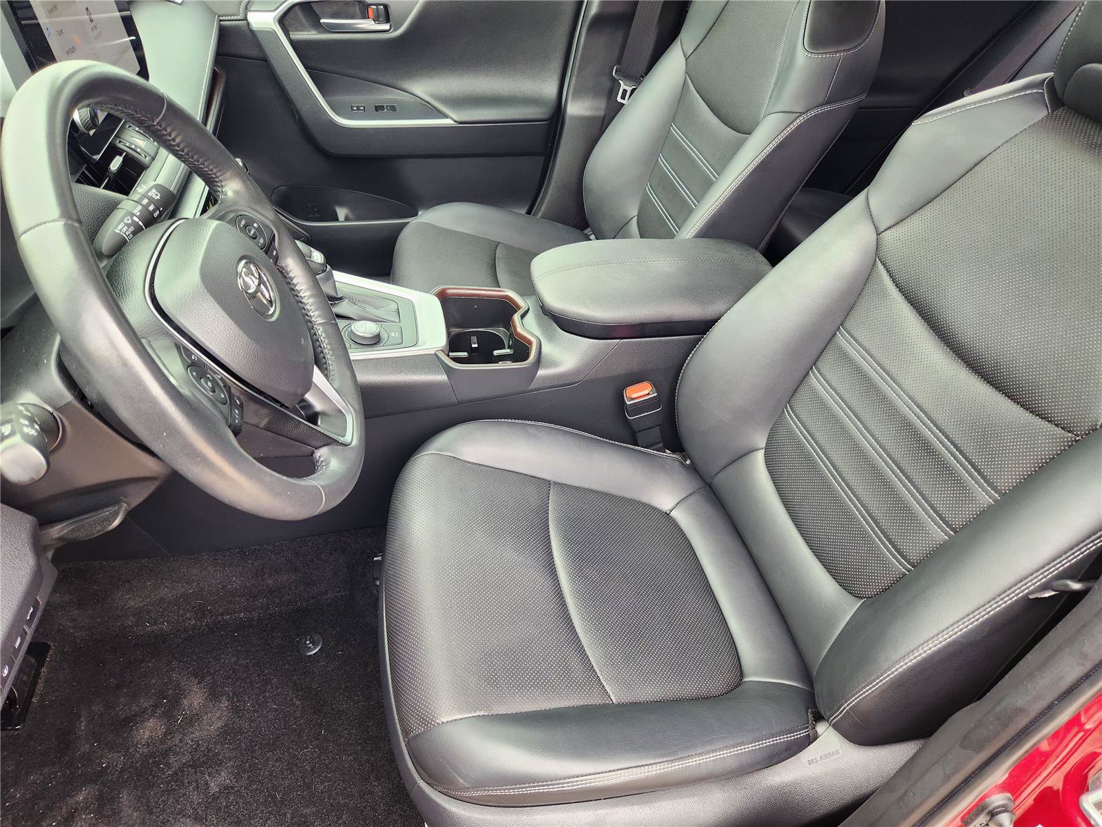 Used 2024 Toyota RAV4 Limited w/ Advanced Technology Package AWD/4WD image 11