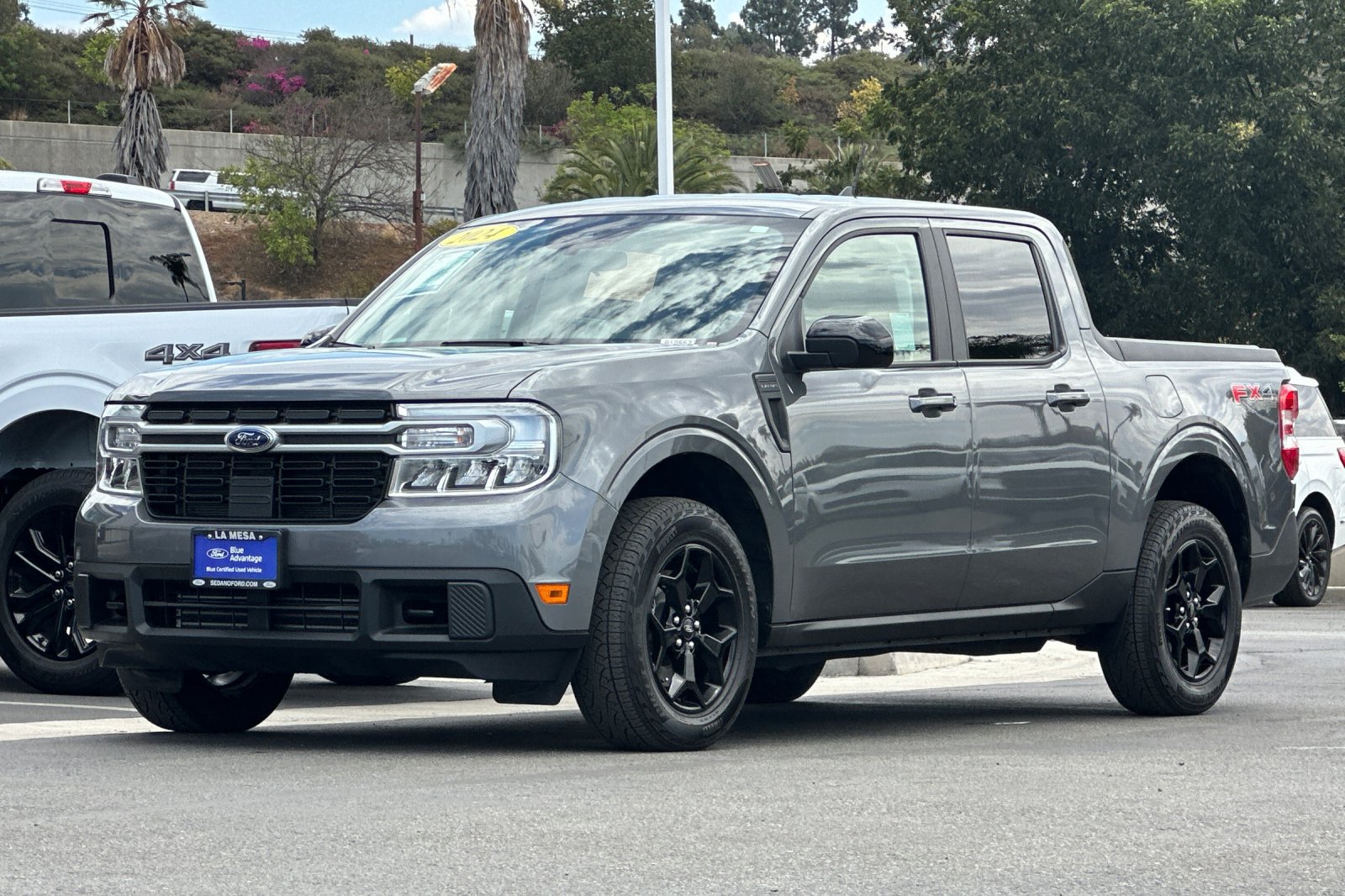 Certified 2024 Ford Maverick Lariat w/ FX4 Off-Road Package AWD/4WD image 7