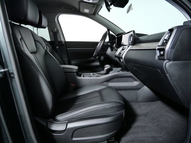 Used 2023 Kia Sorento S AWD/4WD image 11
