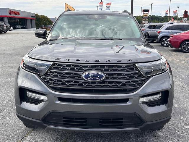 Certified 2023 Ford Explorer XLT w/ Equipment Group 202A RWD image 8