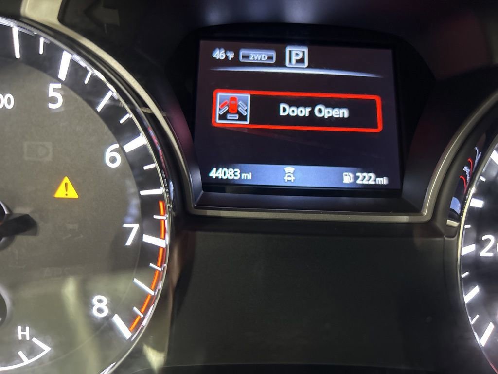 Used 2020 Nissan Pathfinder S image 15