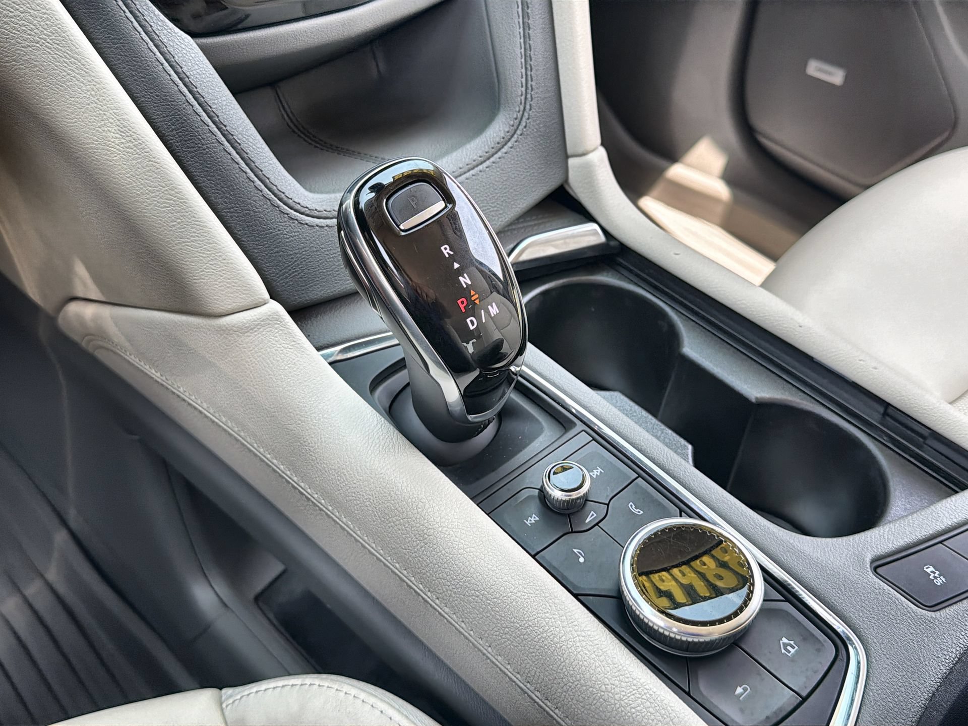 Used 2021 Cadillac XT6 Premium Luxury FWD image 19