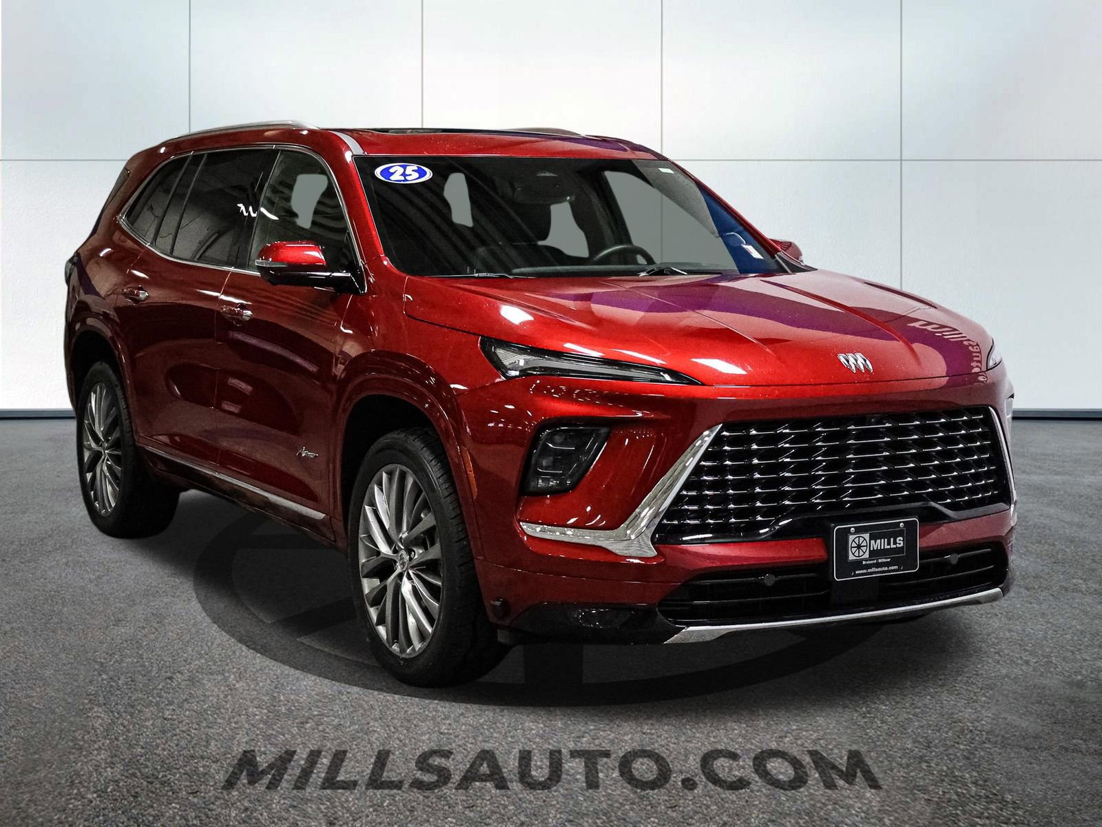 Used 2025 Buick Enclave Avenir w/ Trailering Package, 5000 lbs. AWD/4WD image 2