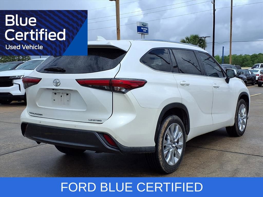 Used 2020 Toyota Highlander Limited FWD image 2