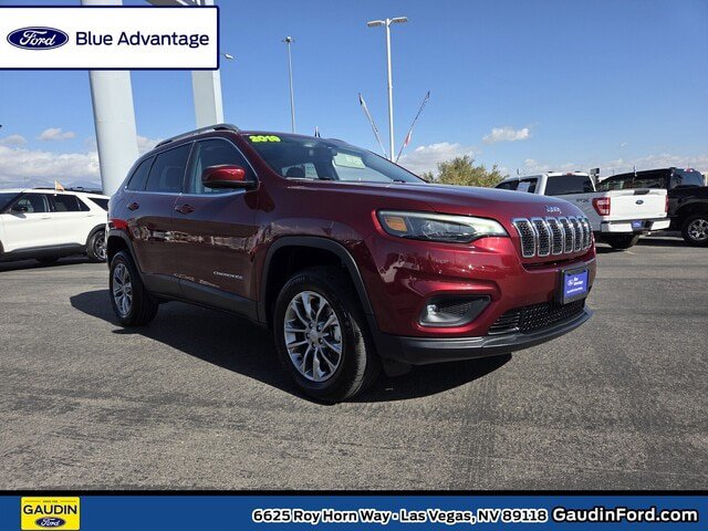 Used 2019 Jeep Cherokee Latitude Plus w/ Trailer Tow Group AWD/4WD image 1