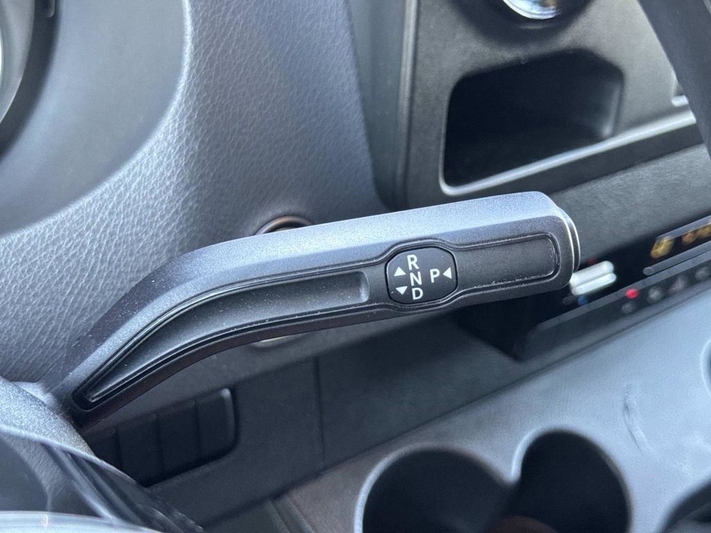 Used 2025 Mercedes-Benz Sprinter 2500 image 15