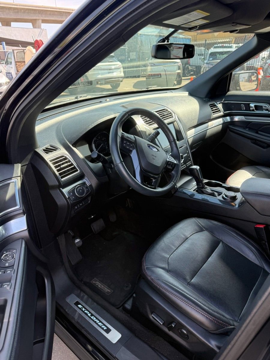Certified 2018 Ford Explorer Sport AWD/4WD image 7