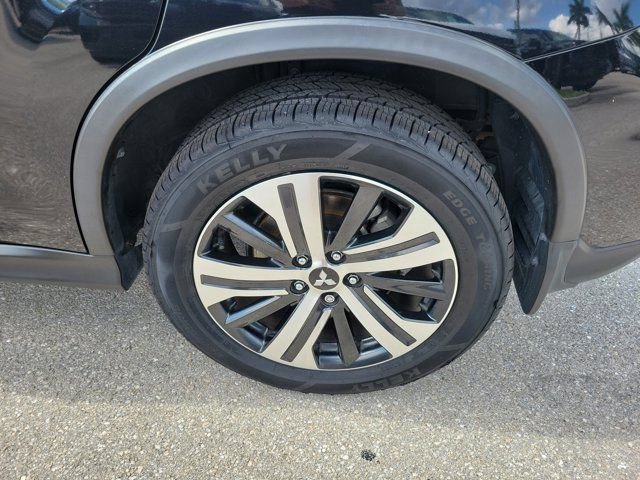 Used 2022 Mitsubishi Outlander Sport LE FWD image 27